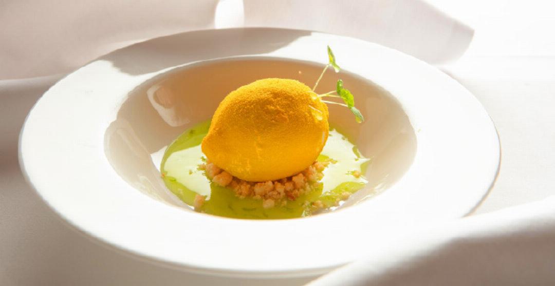 “Amalfi Lemon”: Dalsass’s dessert is as light as it is refreshing. “Amalfi Lemon”: Dalsass’s dessert is as light as it is refreshing.
