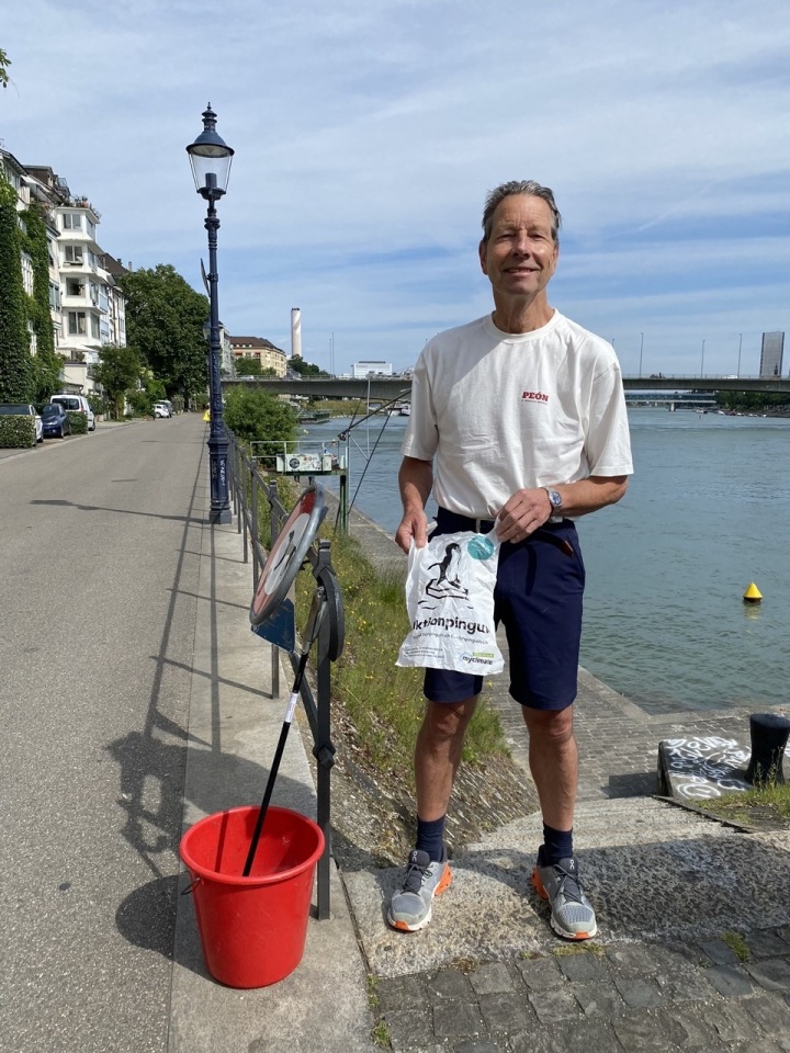 Hans Peter on his daily route along the Rhine