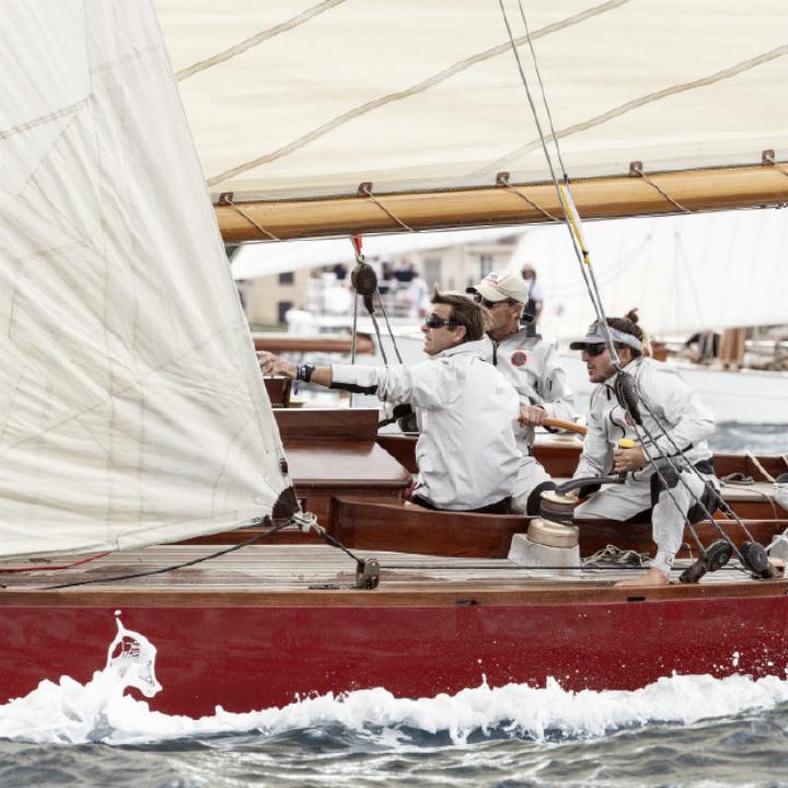 PHOTOGRPH :Jürg Kaufmann PHOTOGRPH :Jürg Kaufmann