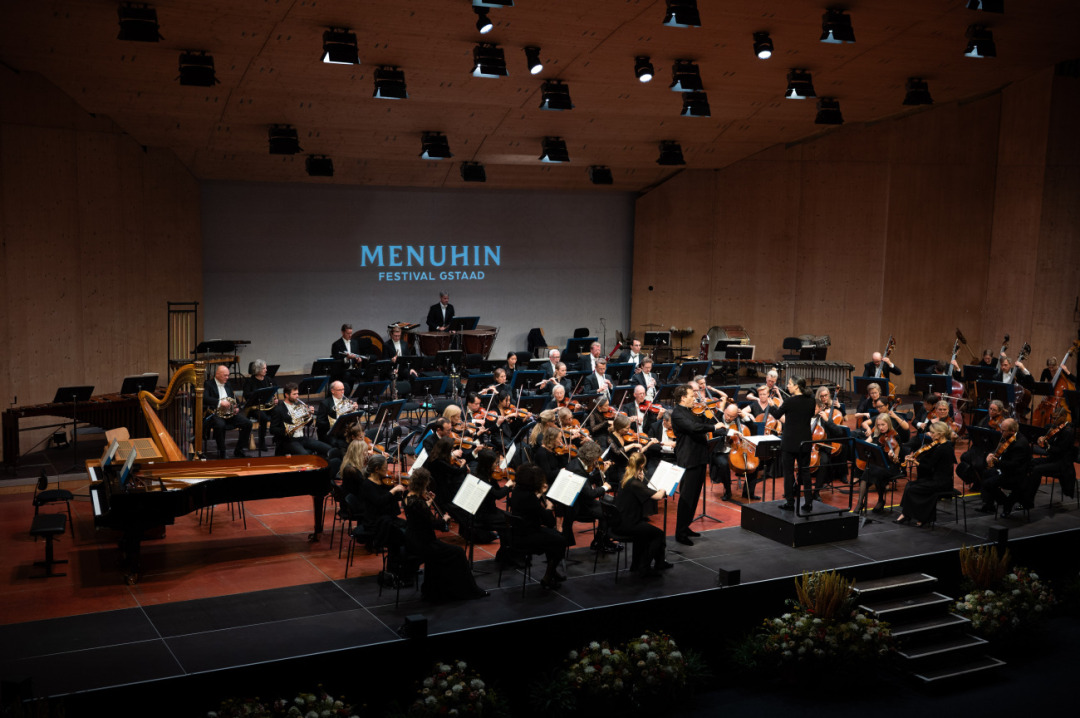 An orchestra that made its mark in Gstaad: the Royal Danish Orchestra during its Menuhin Festival debut in the Festival Tent. PHOTOS: MENUHIN FESTIVAL GSTAAD / RAPHAEL FAUX / GSTAADPHOTOGRAPHY.COM An orchestra that made its mark in Gstaad: the Royal Danish Orchestra during its Menuhin Festival debut in the Festival Tent. PHOTOS: MENUHIN FESTIVAL GSTAAD / RAPHAEL FAUX / GSTAADPHOTOGRAPHY.COM