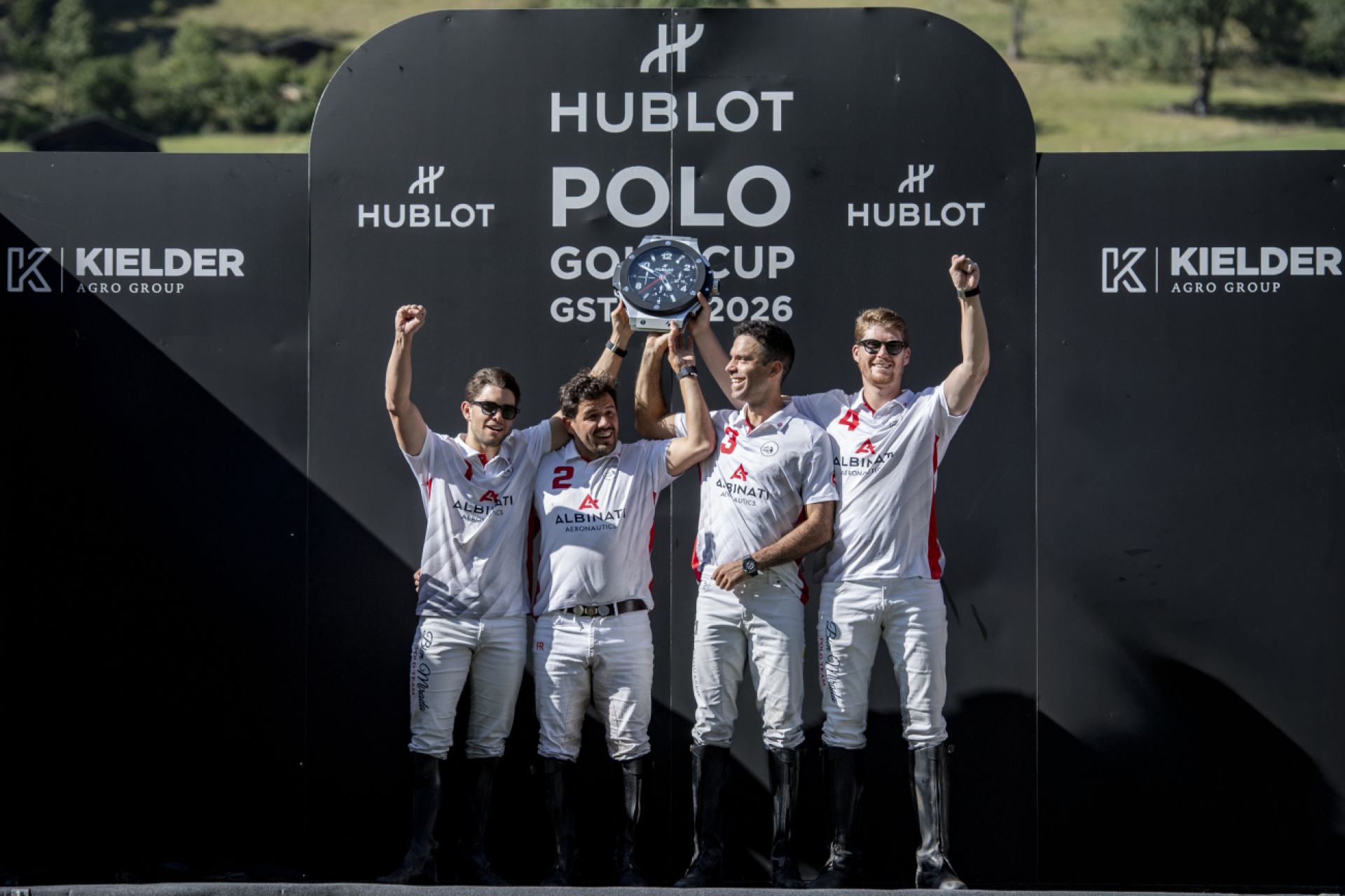Good things come to those who wait: after four finals, brothers Fabio and Luca Meier can finally celebrate victory alongside Adrian Laplacette and Facundo Retamar, winners of the 2026 Hublot Polo Gold Cup Gstaad with Albinati Aeronautics. © Der Rote Drache/ Kathrin Gralla - Das Bild wird blockiert. – Möglicherweise durch einen aktiven Adblocker.