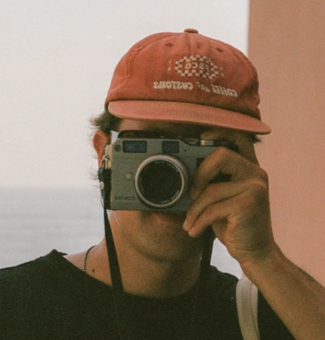 Behind the Lens is Dylan Jason Rochat Behind the Lens is Dylan Jason Rochat