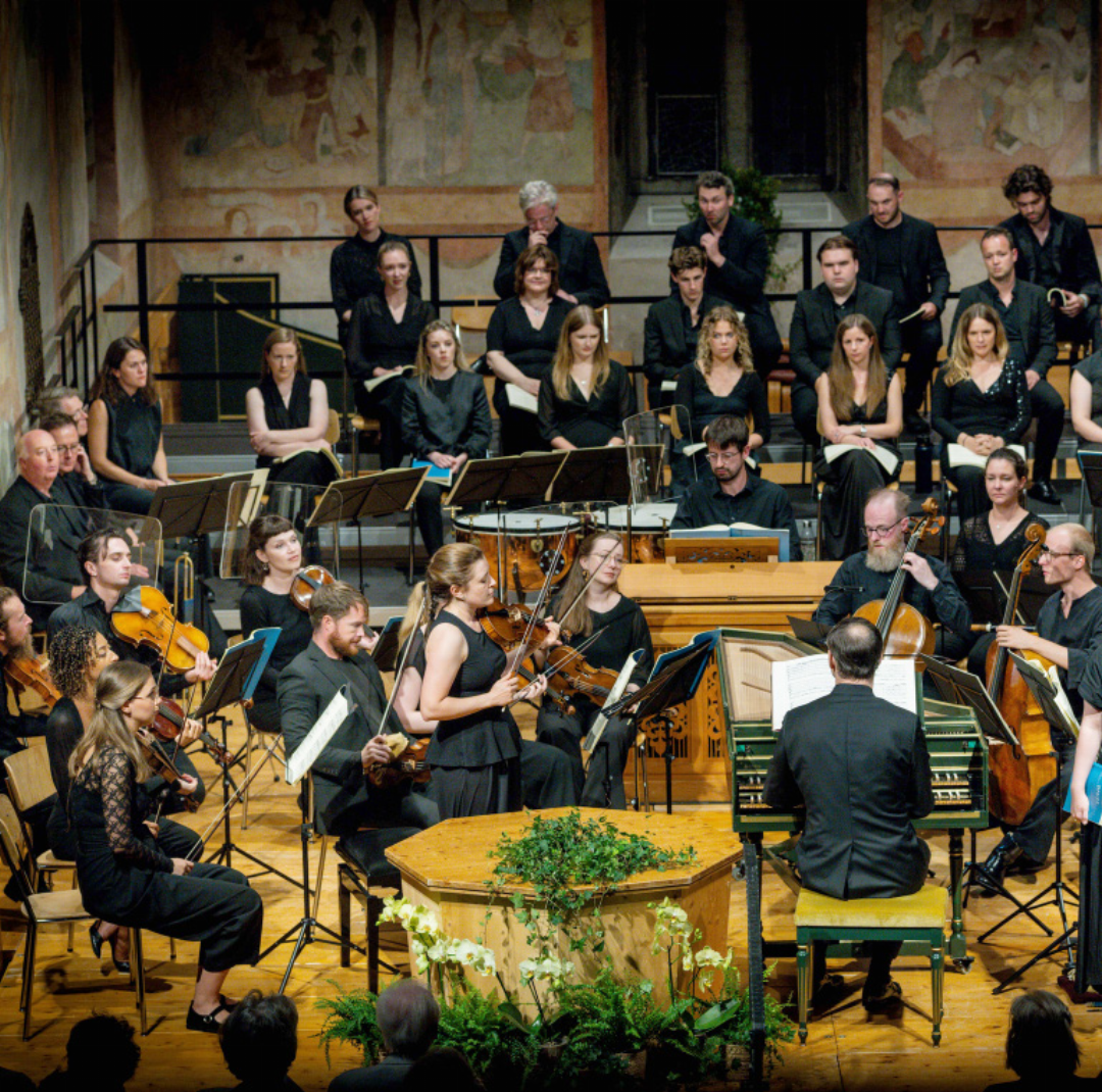 A grand finale: The 26-piece orchestra and 20 singers of Arcangelo joined forces for a performance of Bach’s Mass in B minor, bringing the Menuhin Festival Gstaad’s 70th anniversary season to a memorable close at the Church of Saanen. PHOTO: MENUHIN FESTIVAL GSTAAD/RAPHAEL FAUX A grand finale: The 26-piece orchestra and 20 singers of Arcangelo joined forces for a performance of Bach’s Mass in B minor, bringing the Menuhin Festival Gstaad’s 70th anniversary season to a memorable close at the Church of Saanen. PHOTO: MENUHIN FESTIVAL GSTAAD/RAPHAEL FAUX
